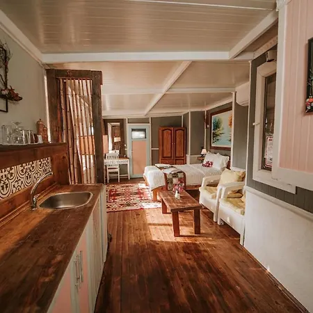 Ξενοδοχείο Begonvilla Bungalows